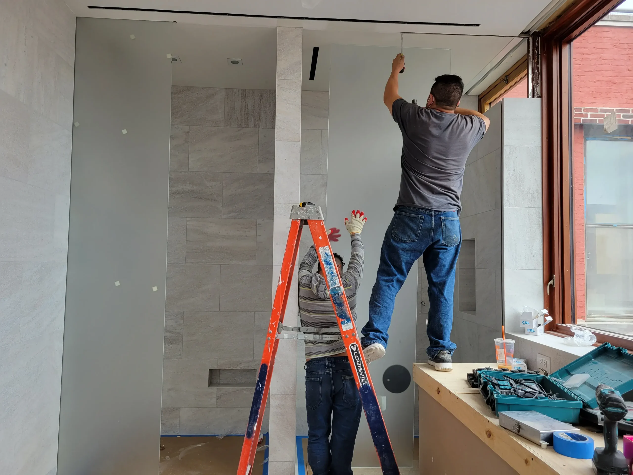Licensed remodeling contractor working on NYC renovation project
