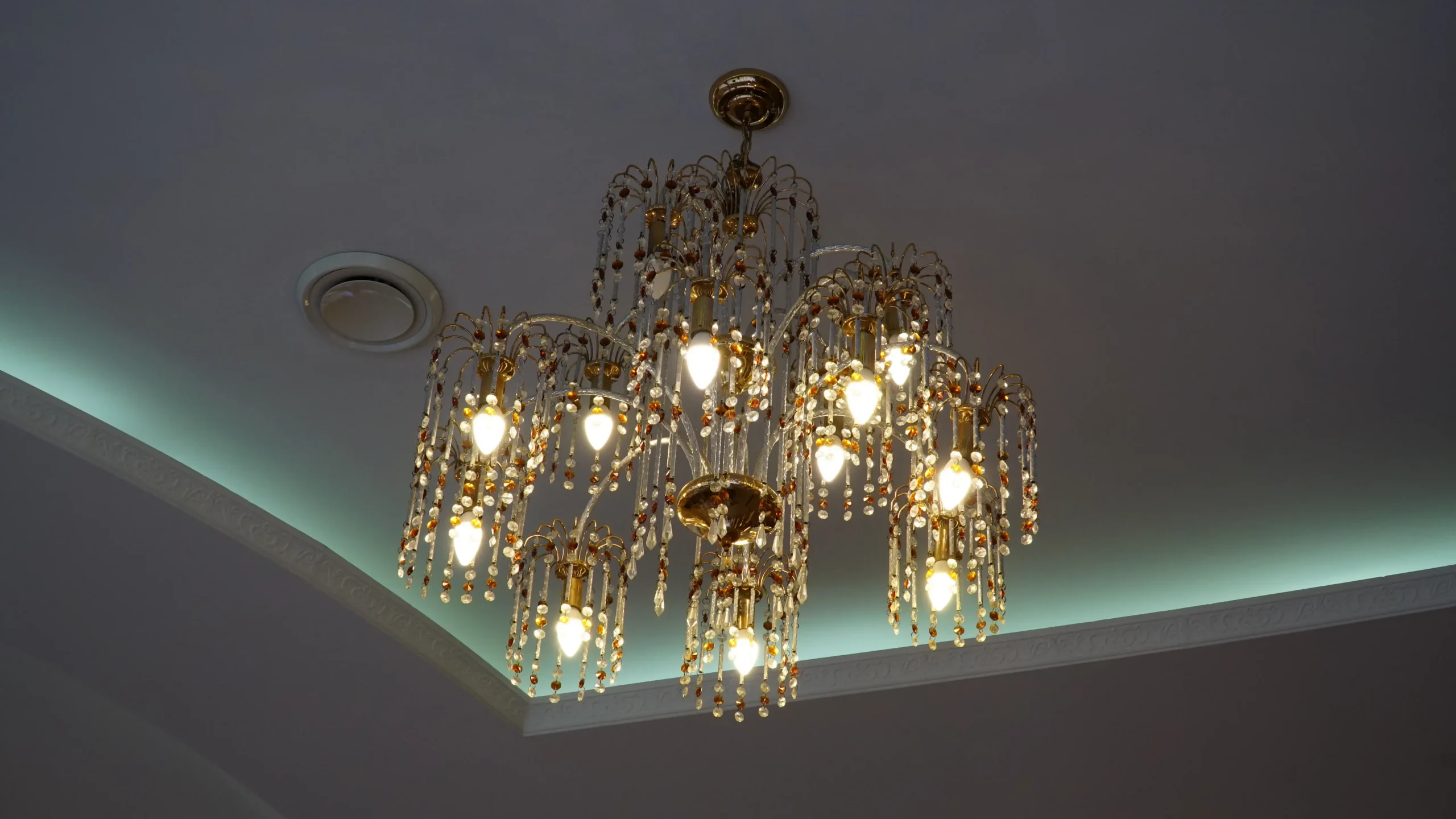 Chandelier installation in Manhattan by Milan Design Construction