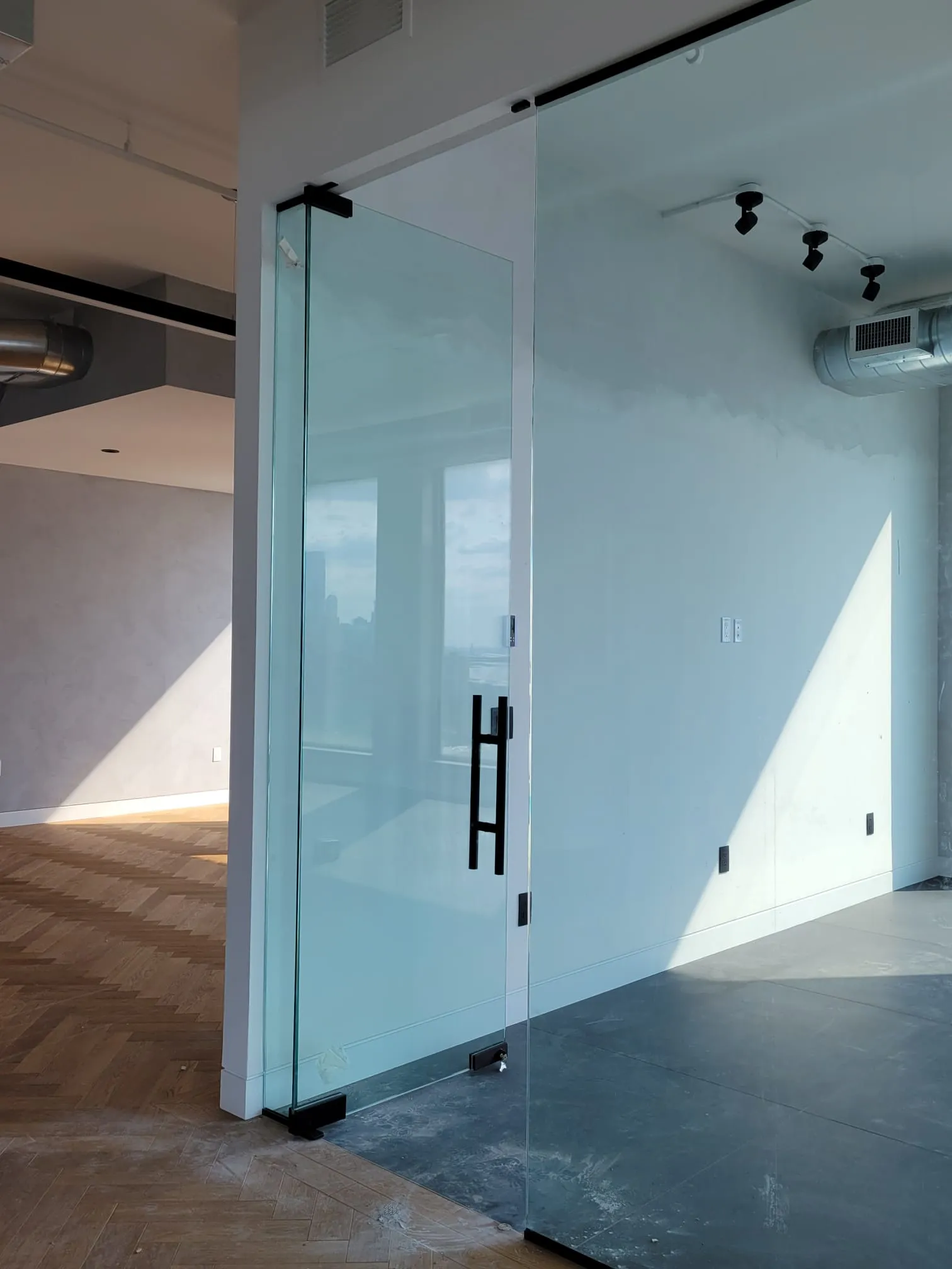 Glass installation project in NYC by Milan Design Construction